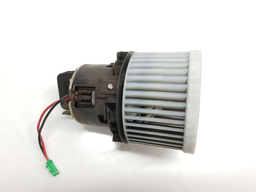 Heater blower motor PEUGEOT 308 II (LB_, LP_, LW_, LH_, L3_) 1.6 BlueHDi 120 | BP25997471M62