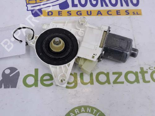 Left rear window motor MERCEDES-BENZ C-CLASS (W204) C 200 CDI (204.007, 204.006) | BP3388415E23 