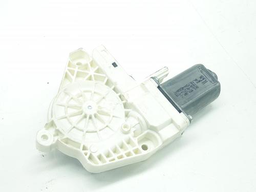 Used Left front window motor AUDI A1 (8X1, 8XK) 1.0 TFSI (95 hp) 17613103