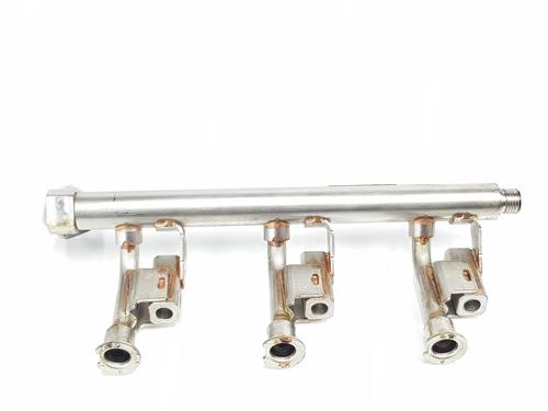 Used Injection rail FORD FOCUS III [2010-2020]  25028505
