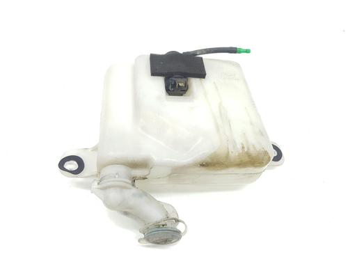 Windscreen washer tank TOYOTA LAND CRUISER 90 (_J9_) 3.0 D-4D 4WD (KDJ90_, KDJ95_, KDJ90W, KDJ95W) | BP18112417C113 
