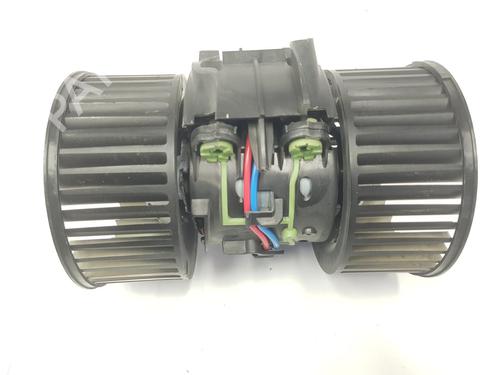 Used Heater blower motor RENAULT TRAFIC III Van (FG_) 1.6 dCi 120 (FGMK) (121 hp) 14093301