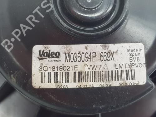 Heater blower motor SEAT LEON (KL1, KLG) 1.0 TSI | BP28484889M62 