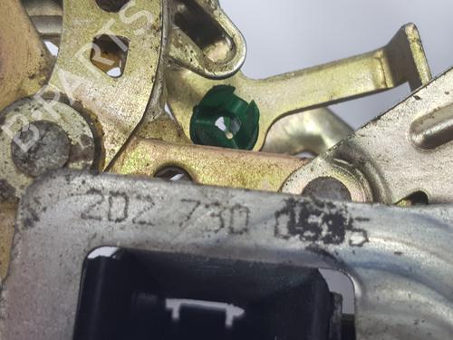 Rear left lock MERCEDES-BENZ E-CLASS (W210) E 270 CDI (210.016) | BP18831736C100 