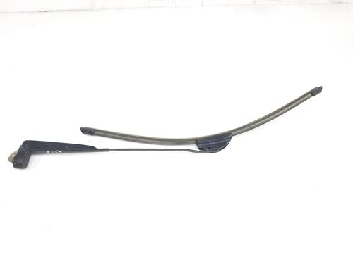 Used Front windshield wiper arm NISSAN NAVARA (D22) 2.5 D 4x4 (133 hp) 10355856