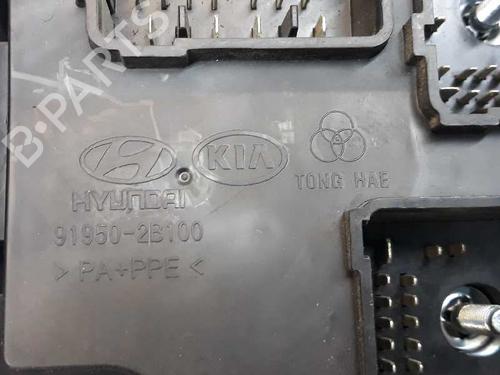Fuse box HYUNDAI SANTA FÉ II (CM) 2.2 CRDi GLS | BP1225043E1 