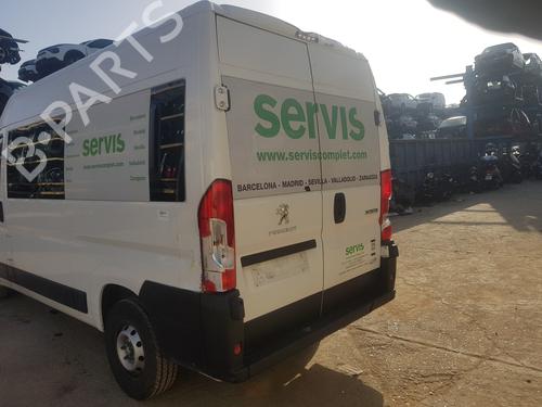 Kabinelys PEUGEOT BOXER Bus 2.2 BlueHDi 140 | BP32679565I8 