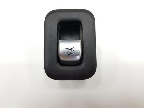 Used Switch MERCEDES-BENZ GLC Coupe (C253) 220 d 4-matic (253.303, 253.305) (170 hp) 18830177