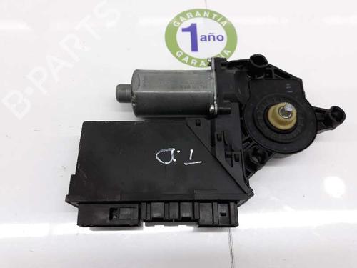 Portierruitmotor rechtsachter AUDI A4 B7 Avant (8ED) 2.0 TDI 16V (140 hp) 3385978