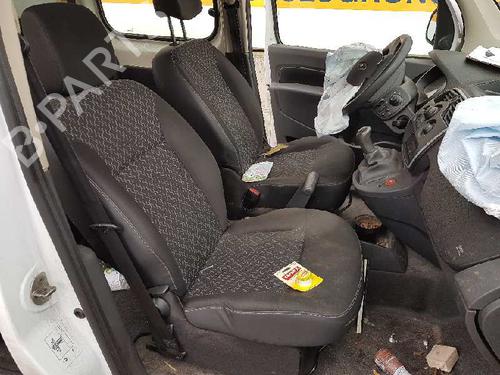 Innerbelysning RENAULT KANGOO / GRAND KANGOO II (KW0/1_) 1.5 dCi 70 (KW0V, KW0A) | BP7418225I8 
