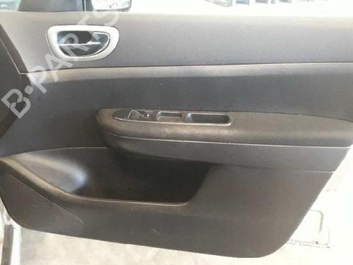 Right front window switch PEUGEOT 307 Break (3E) 2.0 HDI 110 | BP1804890I26 