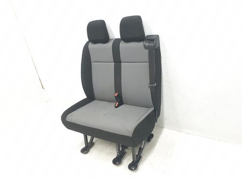 Right front seat PEUGEOT EXPERT Van (V_) 1.6 BlueHDi 115 | BP28828040C16 