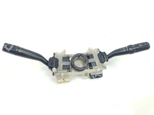 Used Steering wheel controls TOYOTA LAND CRUISER 90 (_J9_) 3.0 TD (KZJ90_, KZJ95_, KZJ90R, KZJ95R, KZJ90W, KZJ95W) (125 hp) 18709203