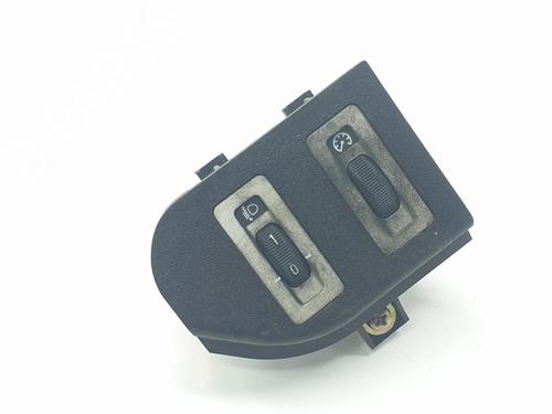 Used Headlight switch BMW 3 (E36) 318 tds (90 hp) 17809055