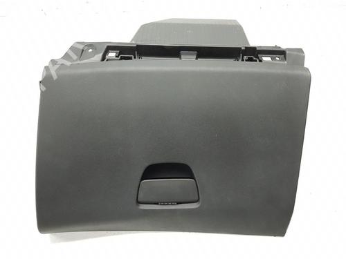 Used Glove box PEUGEOT 208 I (CA_, CC_) 1.2 VTI 82 (82 hp) 15244087