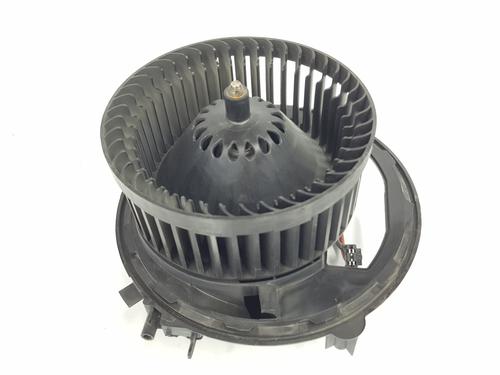 heater-blower-motor-vw-golf-vii-5g1-bq1-be1-be2-2012-2013-2014-2015-2016-2017-2018-2019-2020-2021-37639220 main image