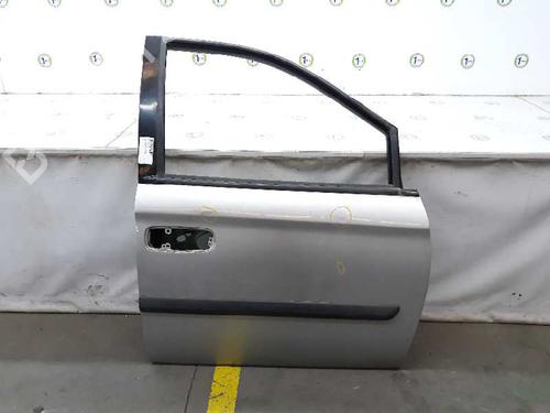 Used Right front door CHRYSLER VOYAGER IV (RG, RS) 2.4 (147 hp) 887368