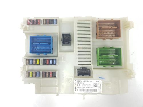 Used Fuse box VOLVO XC60 I SUV (156) D5 AWD (205 hp) 9670074