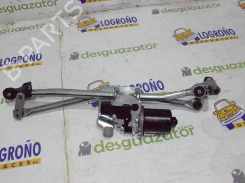 Used Front wiper motor BMW 1 (E87) 118 d (143 hp) 1363030