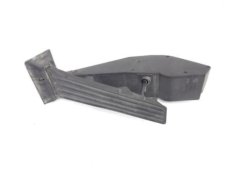 Used Pedal Pedal BMW 3 (E90) 330 xi (258 hp) 10733320 10733320