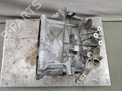 Used Gearbox MINI MINI (F56) One (102 hp) 30512707