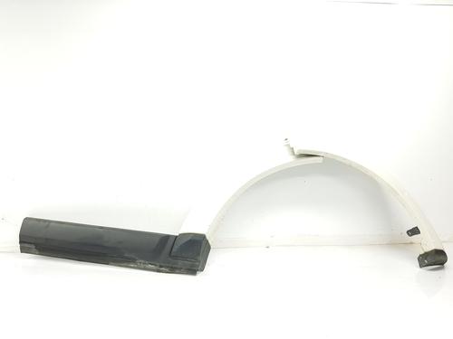 Rear left wheel arch trim LAND ROVER DISCOVERY III (L319) 2.7 TD 4x4 | BP15616137C136 