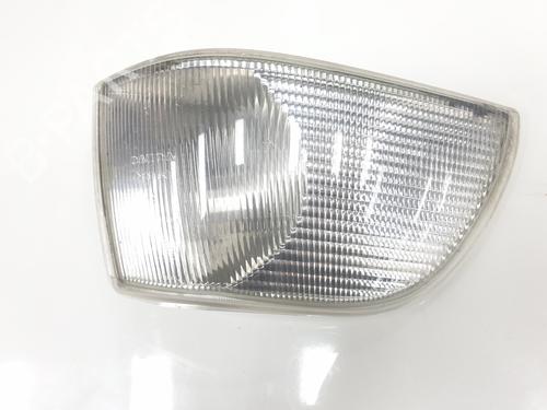 Used Right front indicator VOLVO V70 I (875, 876) 2.5 TDI (140 hp) 29456644