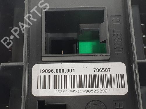 Fuse box BMW 1 (F21) 118 d | BP22806035E1 