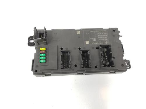 Used Fuse box Fuse box BMW 3 Touring (E91) 318 d (143 hp) 9453683 9453683