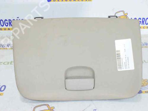 Used Glove box HYUNDAI ACCENT III Saloon (MC) 1.4 GL (97 hp) 817983