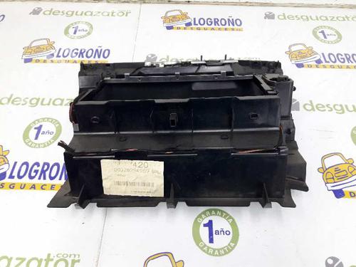 Glove box BMW X3 (E83) 2.0 d | BP1669605C95 