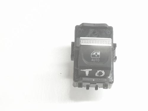 right-rear-window-switch-renault-captur-ii-hf_-2020-34381216 main image