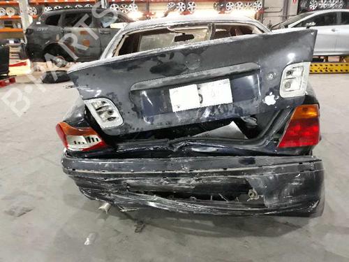 Left front window motor BMW 3 (E46) 320 d | BP2521782E21 