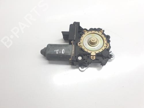 Rudehejsemotor bagstkærm højre FIAT ULYSSE (179_) 2.2 JTD (128 hp) 24815554