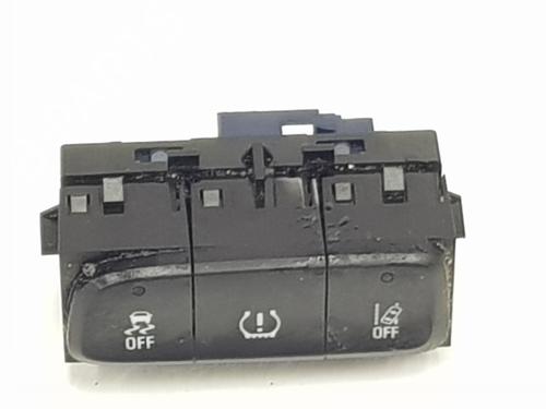 Mando OPEL CROSSLAND X / CROSSLAND (P17, P2QO) 1.2 (75) (82 hp) 31132866