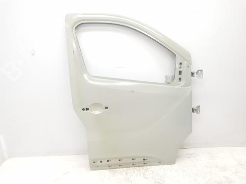 Used Right front door RENAULT TRAFIC III Bus (JG_) [2014-2025]  21003766