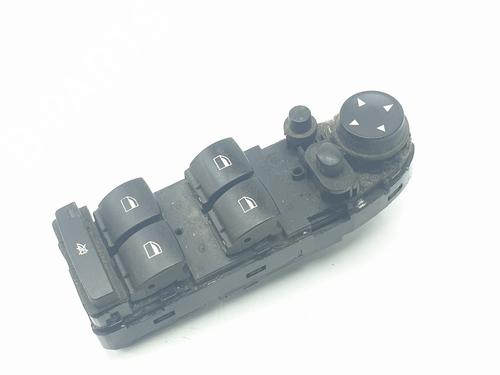 Used Left front window switch BMW X6 (E71, E72) xDrive 30 d (235 hp) 17172369