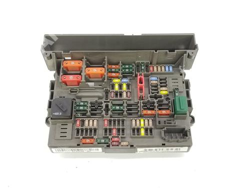 Used Fuse box Fuse box BMW 3 Coupe (E92) 320 d (177 hp) 9412896 9412896