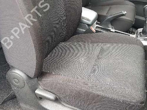Zekeringkast SUZUKI GRAND VITARA II (JT, TE, TD) 1.9 DDiS All-wheel Drive (JT419, TD44, JB419WD, JB419XD,... | BP4465058E1 