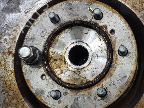 Left front steering knuckle TOYOTA LAND CRUISER PRADO (_J15_) 3.0 D-4D (KDJ155_, KDJ150_, KDJ150R, KDJ155R) | BP32366953M25