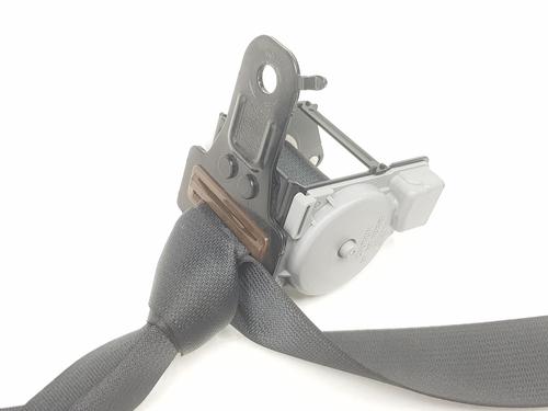 Rear right seatbelt TOYOTA AURIS (_E18_) 1.2 (NRE185_, NRE185R) | BP18169140I28 