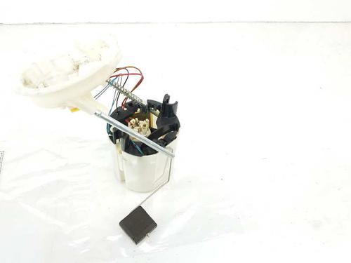 Used Fuel pump BMW 1 (E81) 116 i (115 hp) 13942694