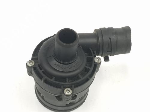 Used Auxiliary water pump MERCEDES-BENZ V-CLASS (W447) V 250 BlueTEC / d (447.811, 447.813, 447.815) (190 hp) 17623110