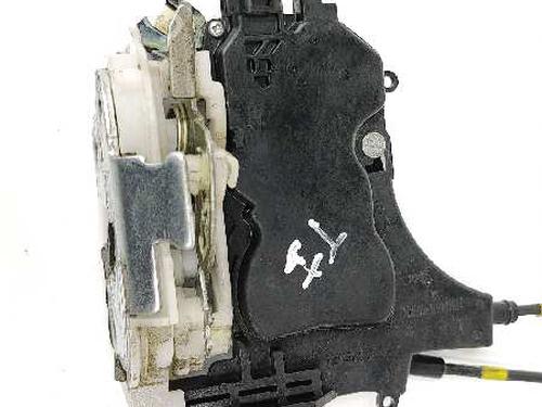 Rear left lock MITSUBISHI LANCER VIII (CY_A, CZ_A) 2.0 DI-D (CY8A) | BP8128584C100 