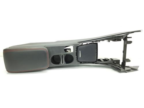 Armrest / Center console MERCEDES-BENZ CLA Coupe (C117) CLA 200 (117.343) | BP27677858I20