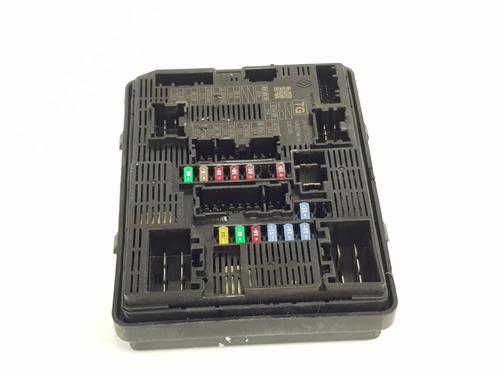 Fuse box RENAULT TRAFIC III Van (FG_)  | BP29400469E1 