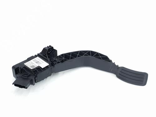 Pedal Pedal PEUGEOT 208 II (UB_, UP_, UW_, UJ_) 1.2 PureTech 100 (101 hp) 37014387 37014387