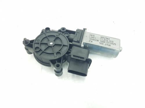 Used Right rear window motor BMW X1 (F48) sDrive 18 d (150 hp) 10386947