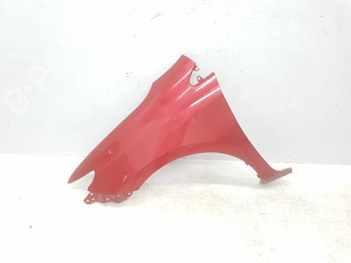 Used Left front fenders TOYOTA AURIS (_E18_) [2012-2019]  29409577