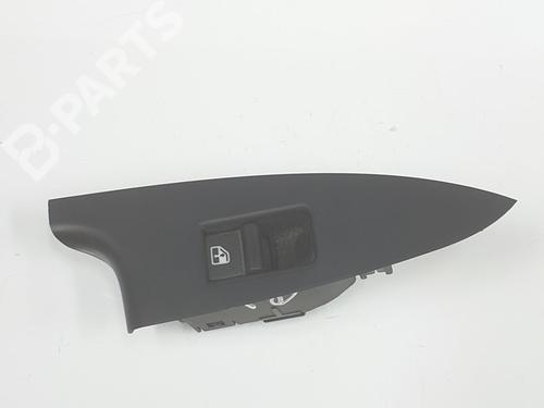 Used Right rear window switch Right rear window switch ALFA ROMEO GIULIETTA (940_) 2.0 JTDM (940.FXL1A) (140 hp) 9858368 9858368